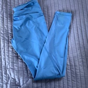 Old Navy blue athletic leggings size S.